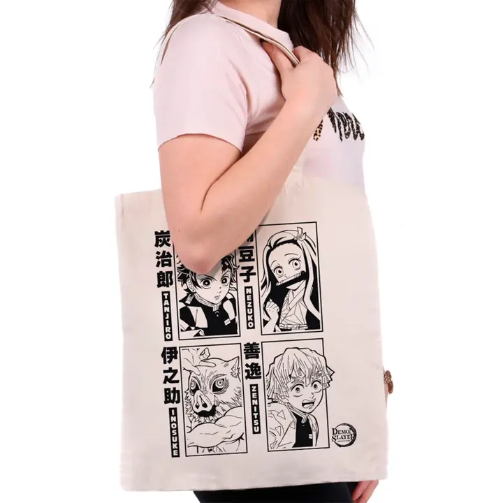 Bolsa tote de Tanjiro, Nezuko, Zenitsu e Inosuke — ABYstyle